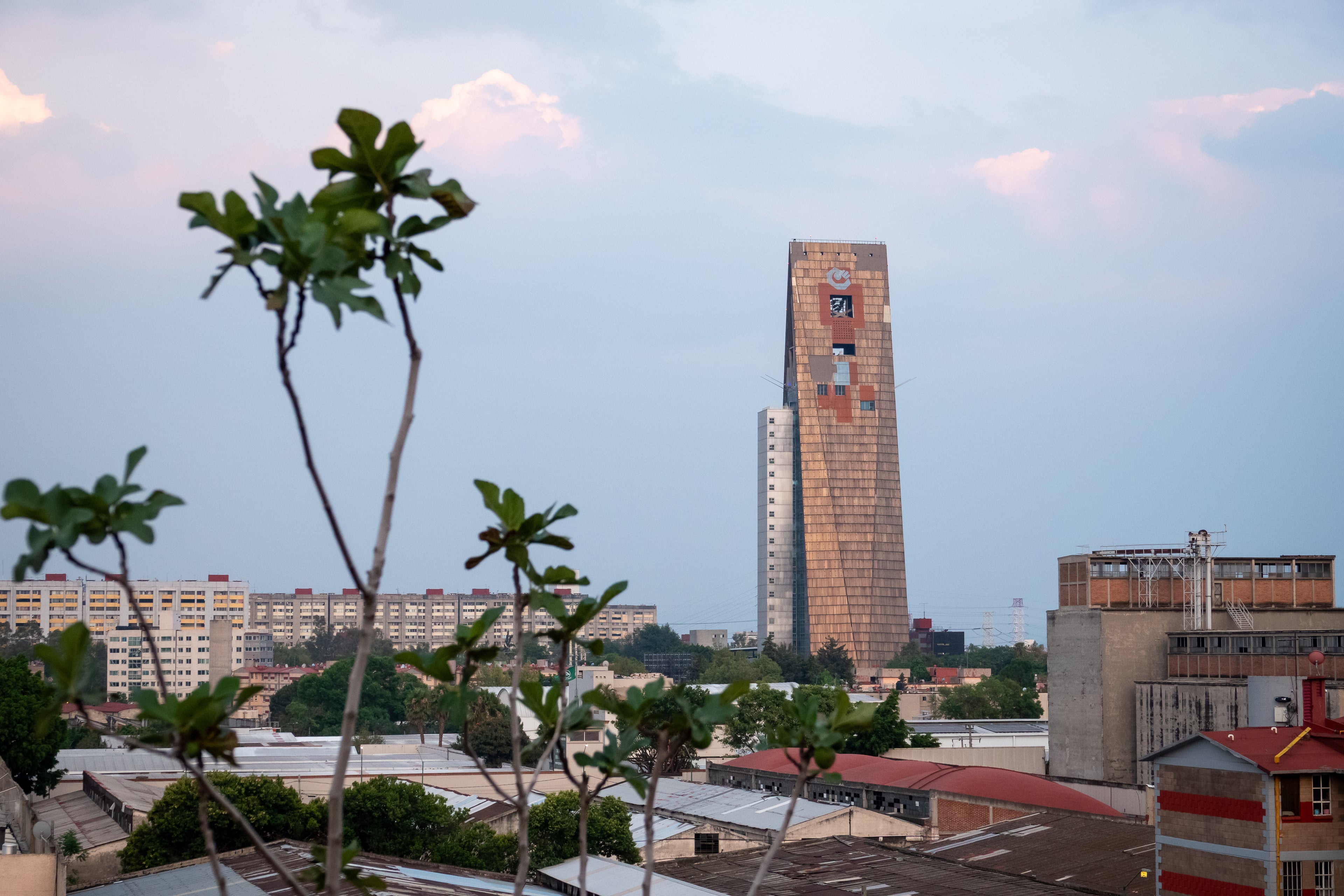 Arte y Arquitectura en Tlatelolco con BLOQUE